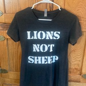 Lions not sheep t shirt. Medium